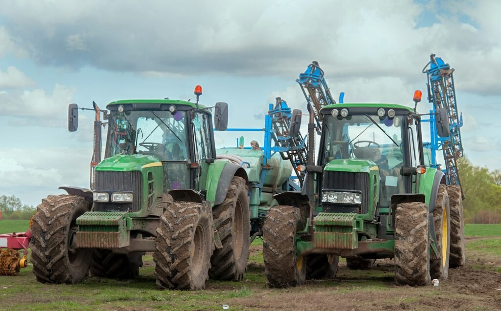 tractor spraying